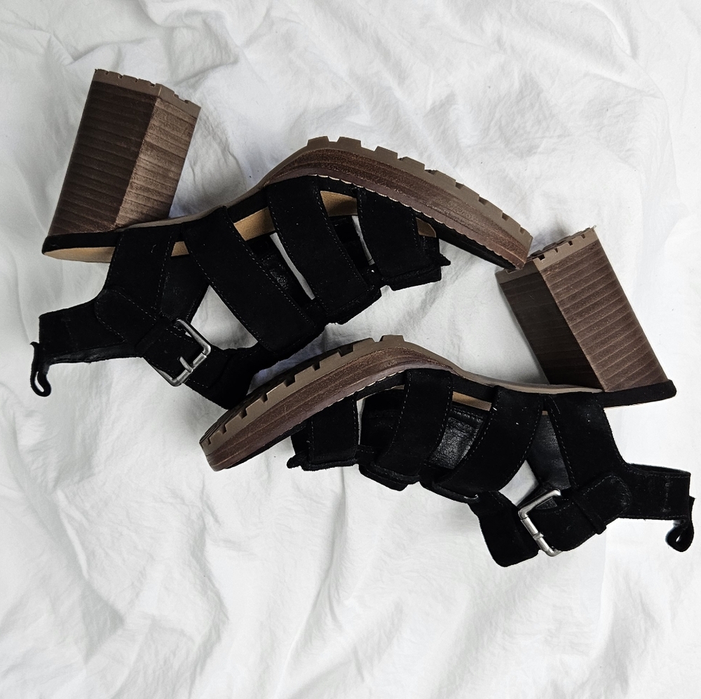 Suede Black Strappy Heeled Sandals